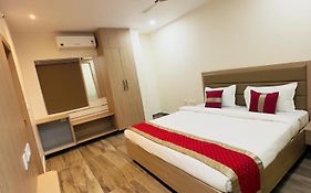 Hotel Raga 3*