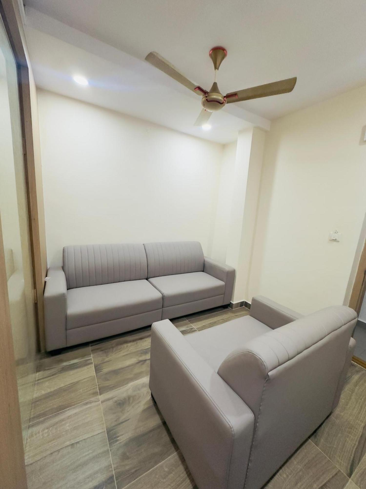 Hotel Raga Karimnagar Exterior photo